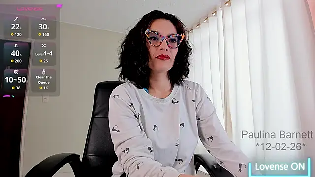 Snapshot of paulinabarnett- chatting on February 12, 2026, 1:50 pm paulinabarnett- online show from February 12, 2026, 1:50 pm