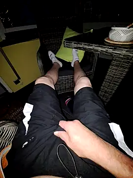 Snapshot of schlonzi81 chatting on September 19, 2025, 8:53 pm schlonzi81 online show from September 19, 2025, 8:53 pm