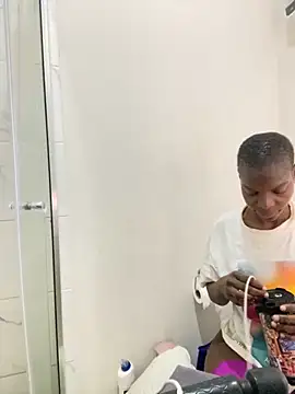 Snapshot of Cocowett chatting on September 26, 2025, 12:09 pm Cocowett online show from September 26, 2025, 12:09 pm