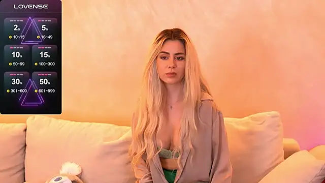 Snapshot of Kylie_Benton chatting on September 25, 2025, 3:10 am Kylie Benton online show from September 25, 2025, 3:10 am