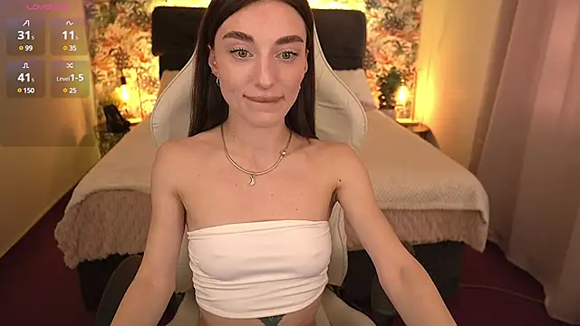Snapshot of Alice_Arwen chatting on December 20, 2024, 7:55 am Alice Arwen online show from December 20, 2024, 7:55 am
