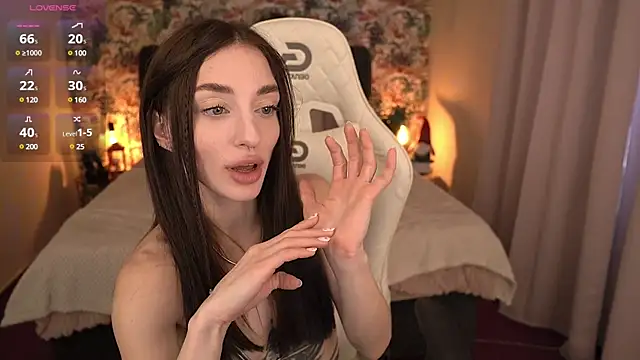Snapshot of Alice_Arwen chatting on January 5, 2025, 10:53 am Alice Arwen online show from January 5, 2025, 10:53 am