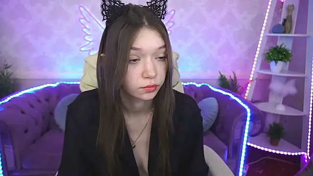 Snapshot of Cherry_Wipe chatting on February 19, 2025, 10:01 am Cherry Wipe online show from February 19, 2025, 10:01 am