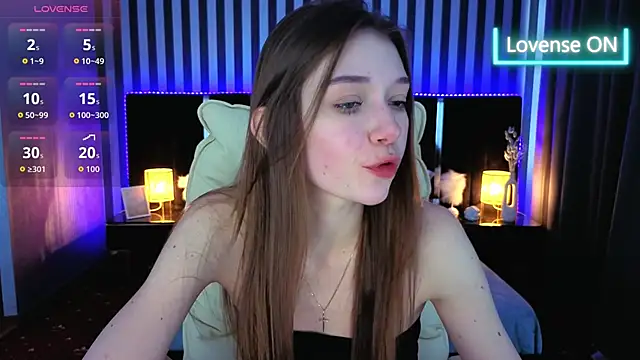 Snapshot of Cherry_Wipe chatting on October 3, 2025, 12:46 pm Cherry Wipe online show from October 3, 2025, 12:46 pm