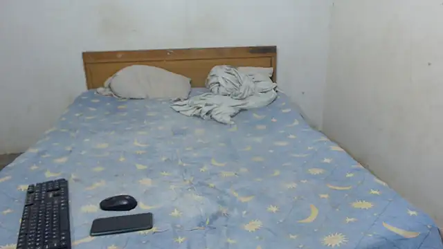 KateAndSimon online show from February 9, 2025, 3:01 pm