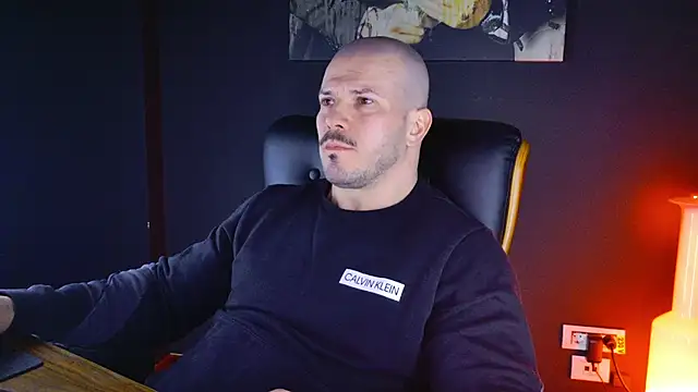 AngeloEric online show from January 11, 2025, 4:25 pm