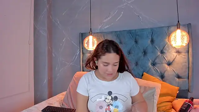 aprill21  online show from December 20, 2024, 10:22 pm