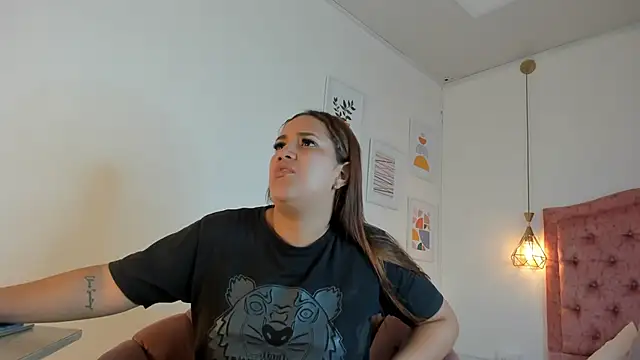 aprill21  online show from December 24, 2024, 1:06 pm