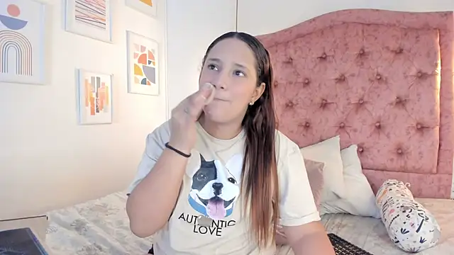 aprill21  online show from March 5, 2025, 2:01 pm