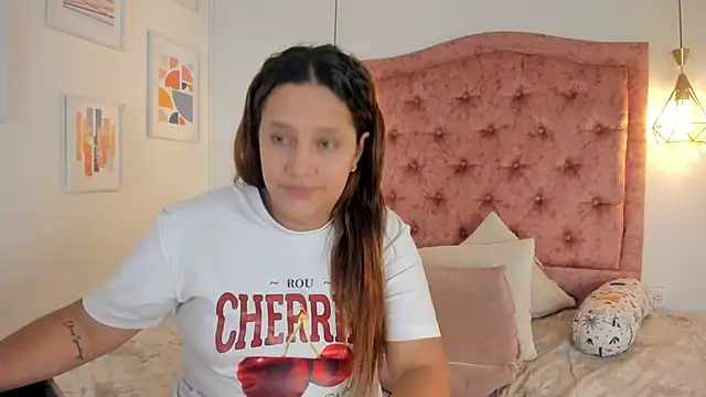 aprill21  online show from March 17, 2025, 2:01 pm