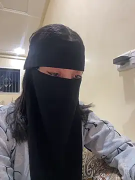 jijijoudia online show from October 27, 2025, 6:01 pm