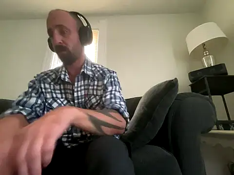 armdy371 online show from October 4, 2025, 12:14 pm