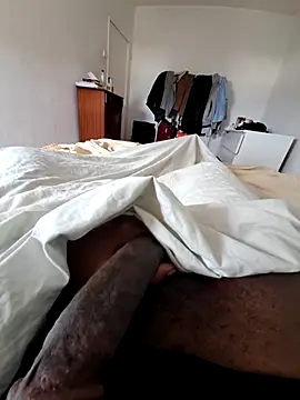 RovingAlcove online show from August 3, 2026, 3:05 pm