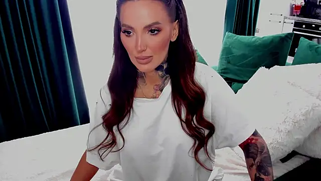 NatalyThorn88 online show from January 3, 2025, 8:32 am