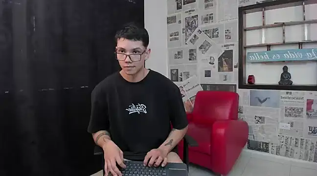 Magic boy20 online show from January 8, 2025, 5:37 pm
