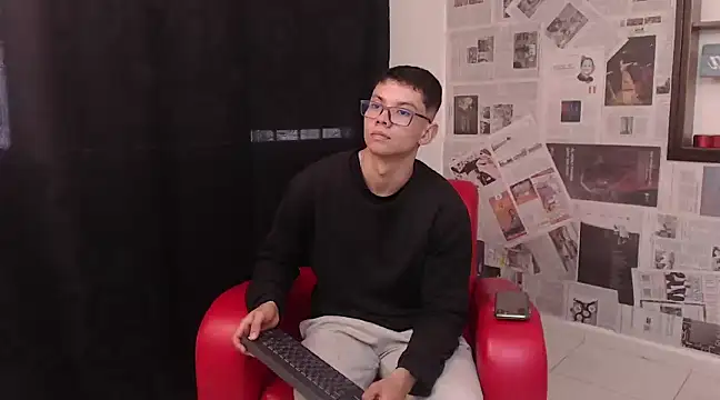 Magic boy20 online show from January 30, 2025, 4:34 pm