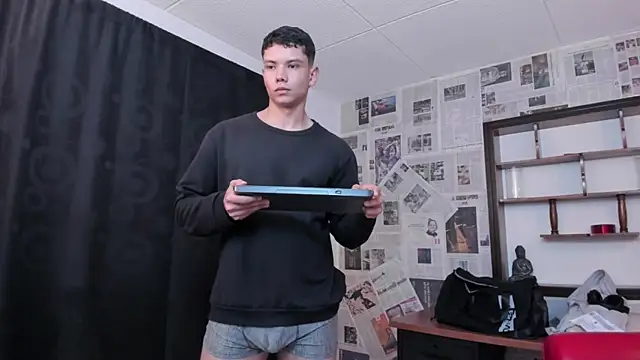 Magic boy20 online show from March 12, 2025, 1:14 am
