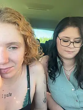 Snapshot of alt_cutie chatting on September 20, 2025, 10:49 am alt cutie online show from September 20, 2025, 10:49 am