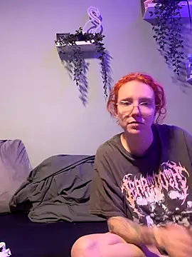 Snapshot of alt_cutie chatting on September 23, 2025, 6:44 pm alt cutie online show from September 23, 2025, 6:44 pm