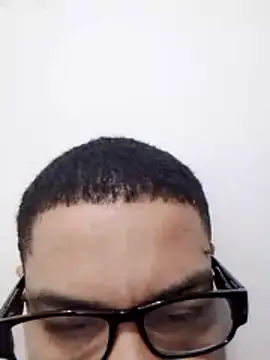 Arielmende online show from February 6, 2026, 5:16 pm