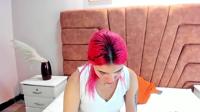NIKI SANTANA online show from January 10, 2025, 4:54 am