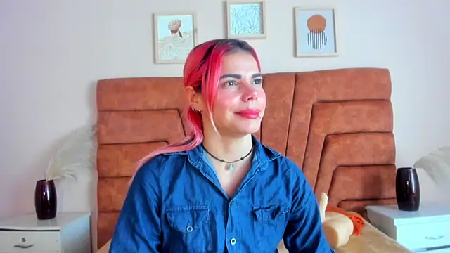 NIKI SANTANA online show from February 11, 2025, 7:59 pm