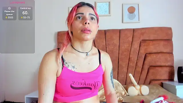 NIKI SANTANA online show from March 3, 2025, 4:03 am