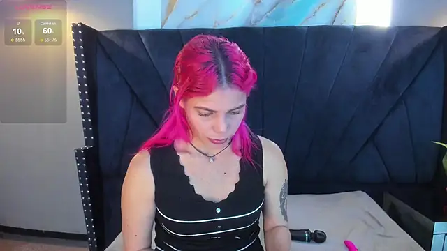 NIKI SANTANA online show from September 9, 2025, 3:50 am
