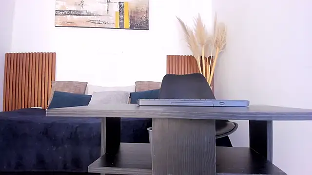 Snapshot of zander_2120 chatting on October 16, 2025, 1:01 pm zander 2120 online show from October 16, 2025, 1:01 pm