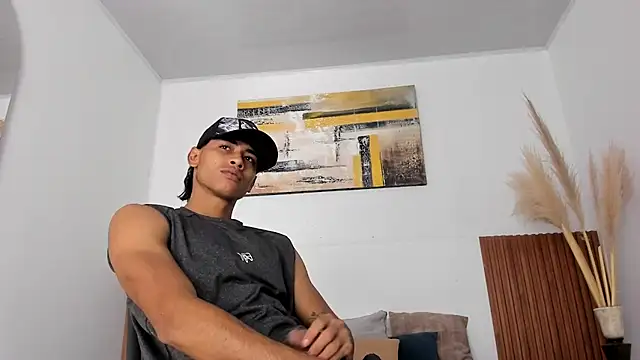 Snapshot of zander_2120 chatting on October 28, 2025, 1:14 pm zander 2120 online show from October 28, 2025, 1:14 pm