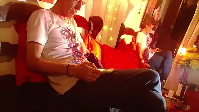 Snapshot of laye19 chatting on March 11, 2026, 4:51 am laye19 online show from March 11, 2026, 4:51 am