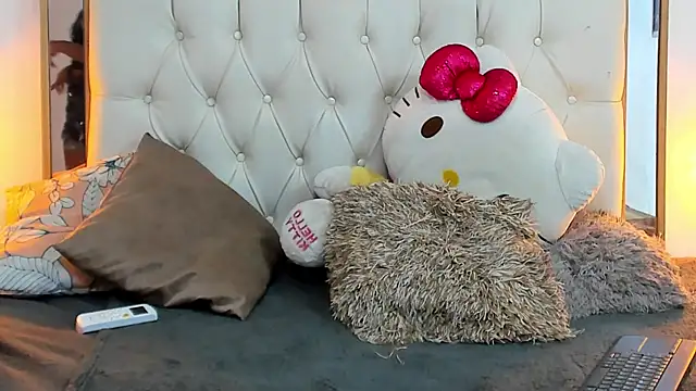 camila sex latina online show from January 7, 2025, 2:42 am