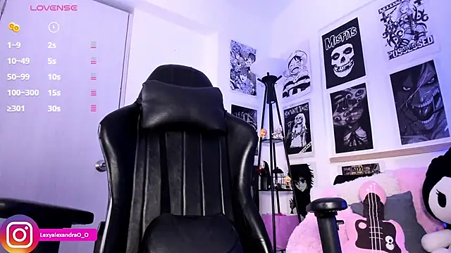 Lexyjoycce online show from February 21, 2026, 9:05 pm