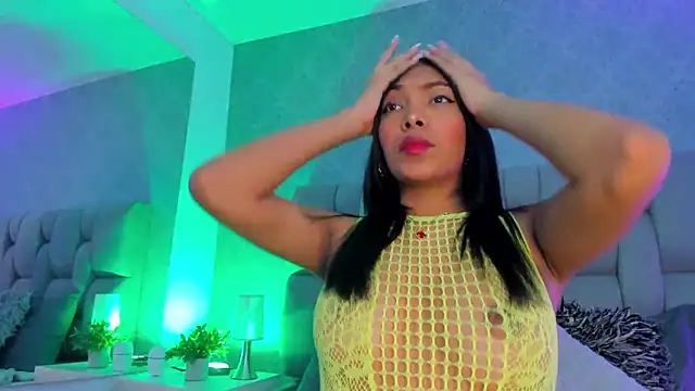 KarolRojas  online show from March 15, 2025, 3:29 am
