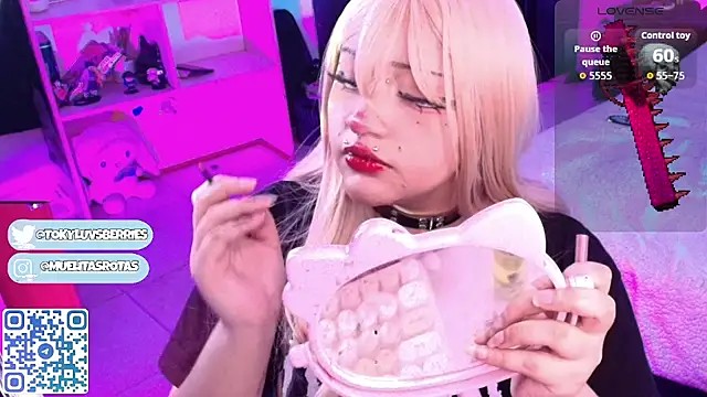 toky doll online show from May 8, 2026, 2:28 am