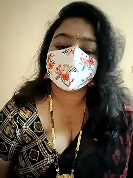 Snapshot of neelu-hoty chatting on December 28, 2024, 1:29 am neelu-hoty online show from December 28, 2024, 1:29 am