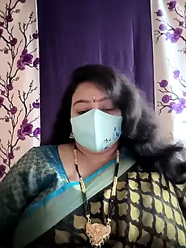 Snapshot of neelu-hoty chatting on January 2, 2025, 4:30 am neelu-hoty online show from January 2, 2025, 4:30 am