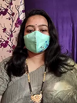 Snapshot of neelu-hoty chatting on January 10, 2025, 5:37 am neelu-hoty online show from January 10, 2025, 5:37 am