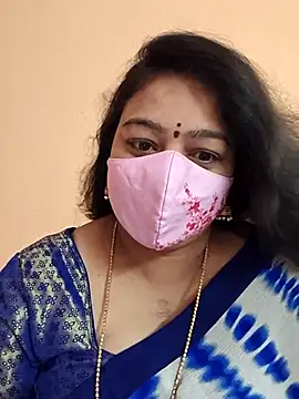 Snapshot of neelu-hoty chatting on February 25, 2025, 2:11 pm neelu-hoty online show from February 25, 2025, 2:11 pm