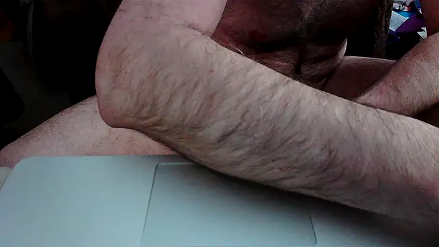 Hand69someguy online show from April 24, 2026, 2:03 am