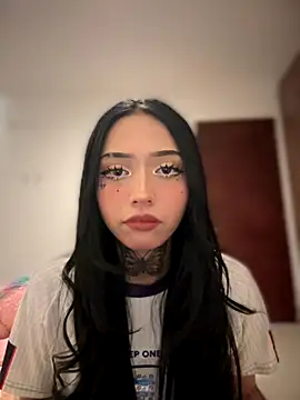 ANDREA FERRY online show from October 21, 2025, 12:00 am