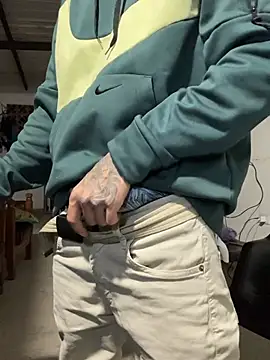 Snapshot of 27powercm chatting on March 6, 2026, 1:02 am 27powercm online show from March 6, 2026, 1:02 am