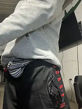 Snapshot of 27powercm chatting on March 27, 2026, 4:40 am 27powercm online show from March 27, 2026, 4:40 am