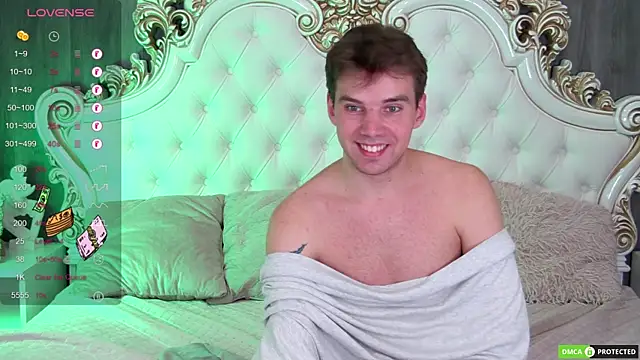 ArthurWhitee online show from September 19, 2025, 1:56 pm