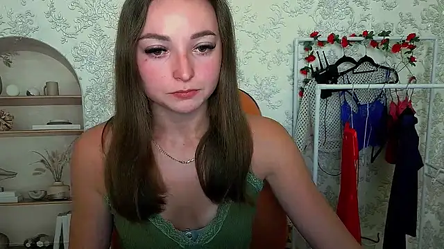 Snapshot of _Barbie_Kiss_ chatting on September 25, 2025, 9:24 am  Barbie Kiss  online show from September 25, 2025, 9:24 am