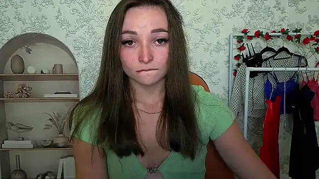 Snapshot of _Barbie_Kiss_ chatting on September 26, 2025, 3:27 pm  Barbie Kiss  online show from September 26, 2025, 3:27 pm