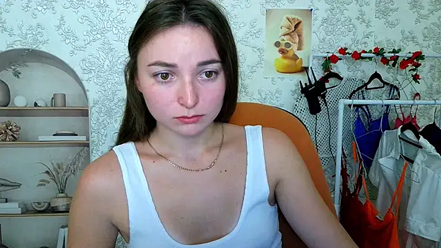 Snapshot of _Barbie_Kiss_ chatting on October 15, 2025, 5:07 am  Barbie Kiss  online show from October 15, 2025, 5:07 am