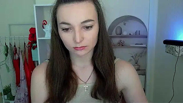  Barbie Kiss  online show from May 9, 2026, 7:57 am
