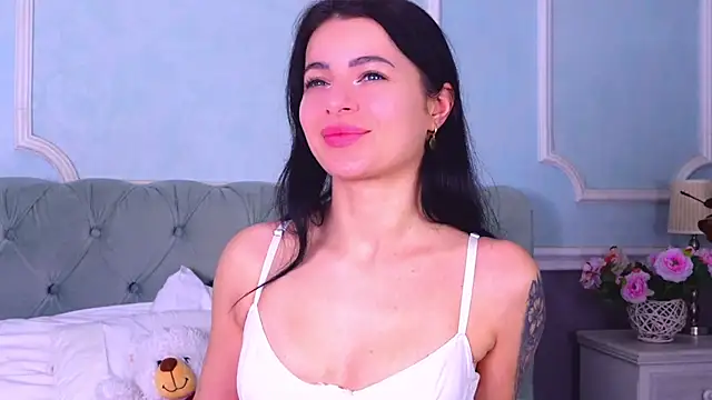 SelenaBell online show from December 21, 2025, 6:26 pm