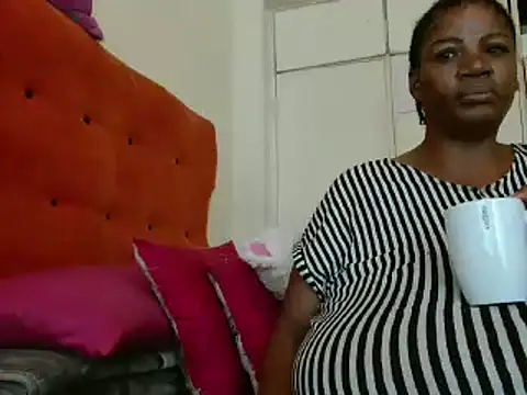 tinagiant online show from January 17, 2025, 9:17 am